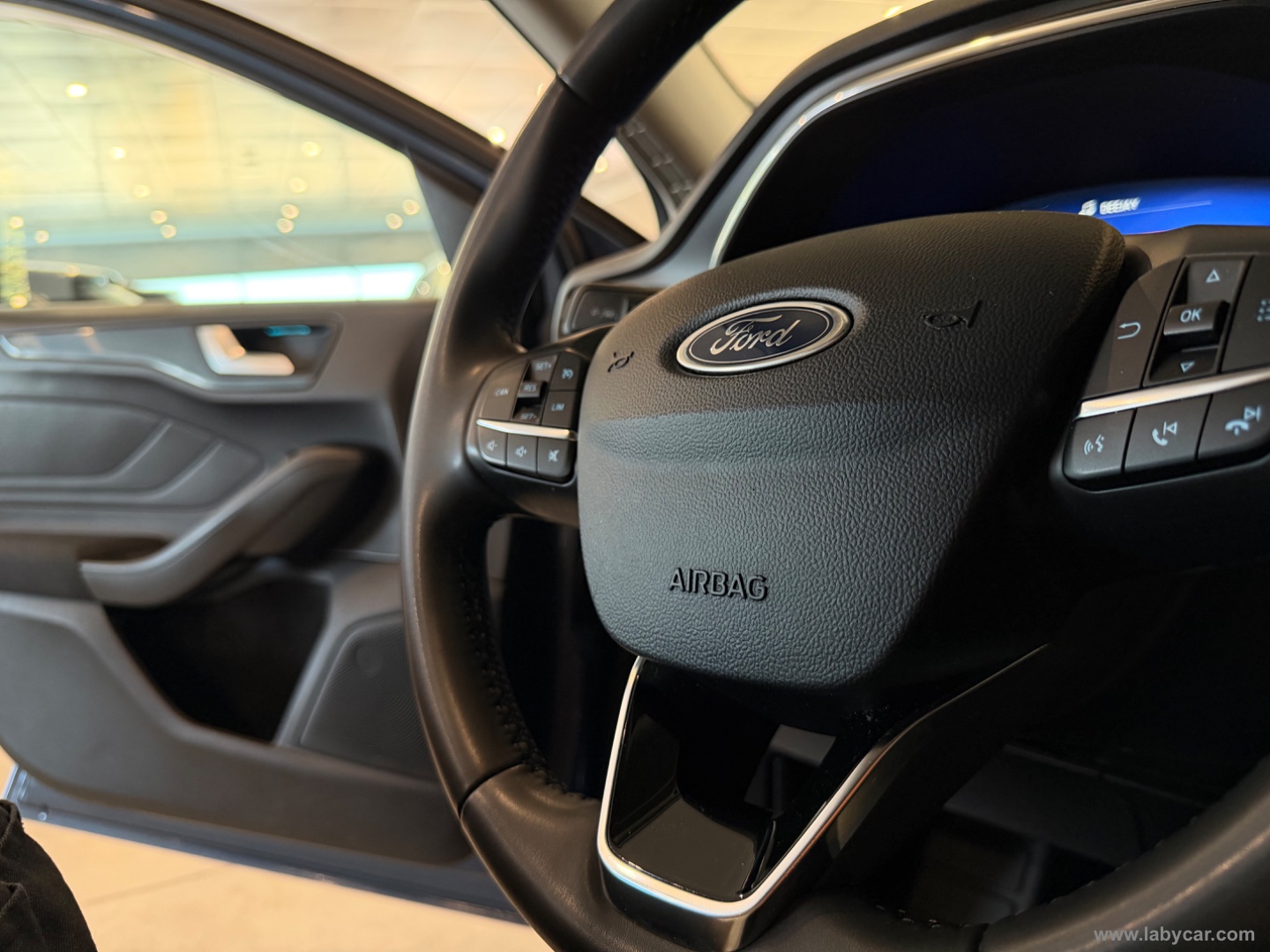 Focus 1.5 EcoBlue 115CV aut. SW Active - immagine 11