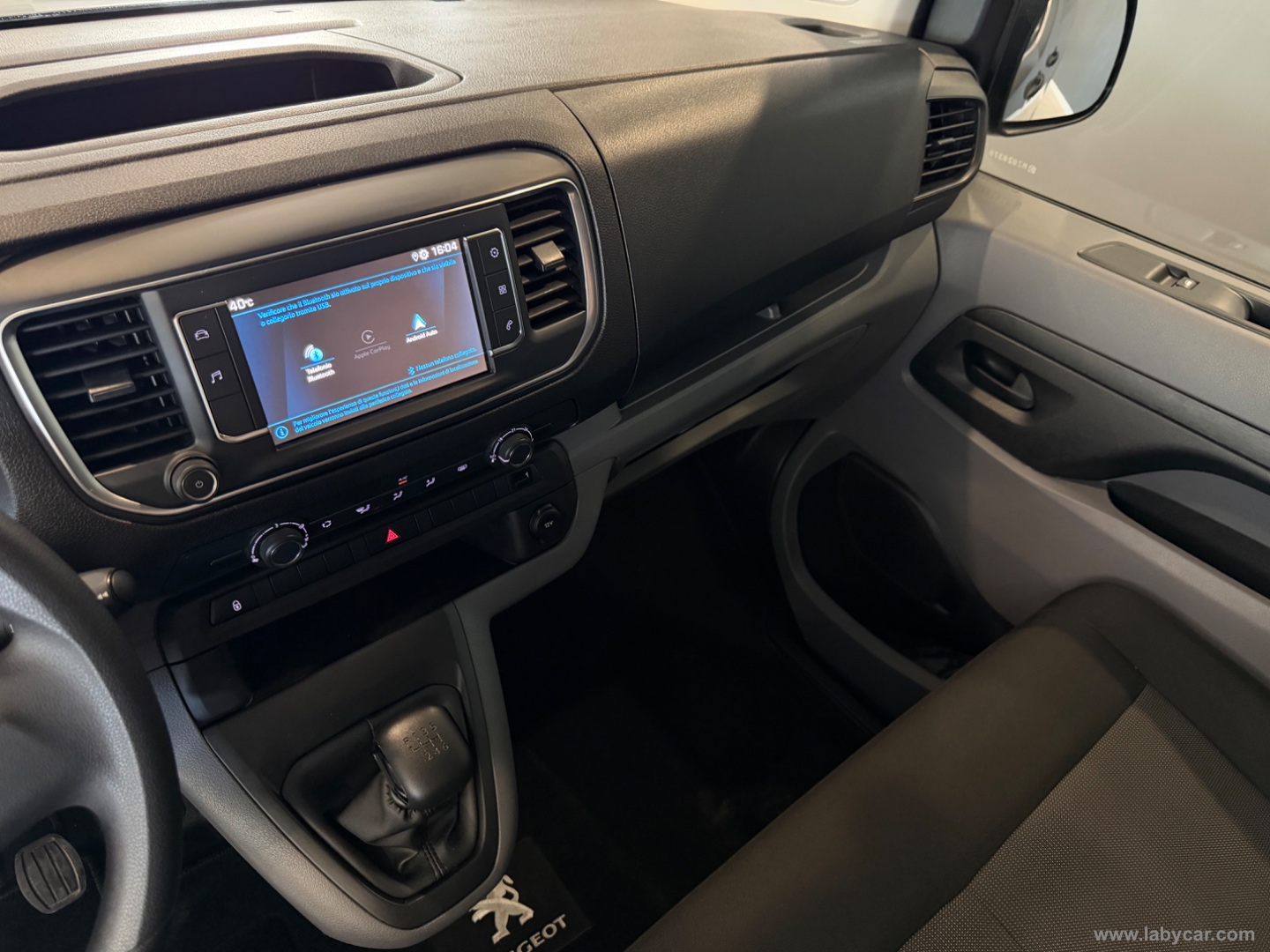 Traveller BlueHDi 120 S&S Std. Business - immagine 11