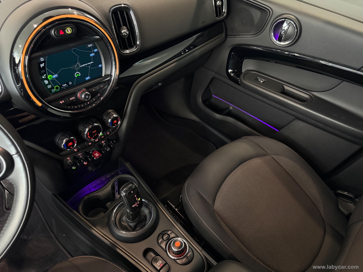 Mini Cooper D Baker Street Countryman - immagine 11