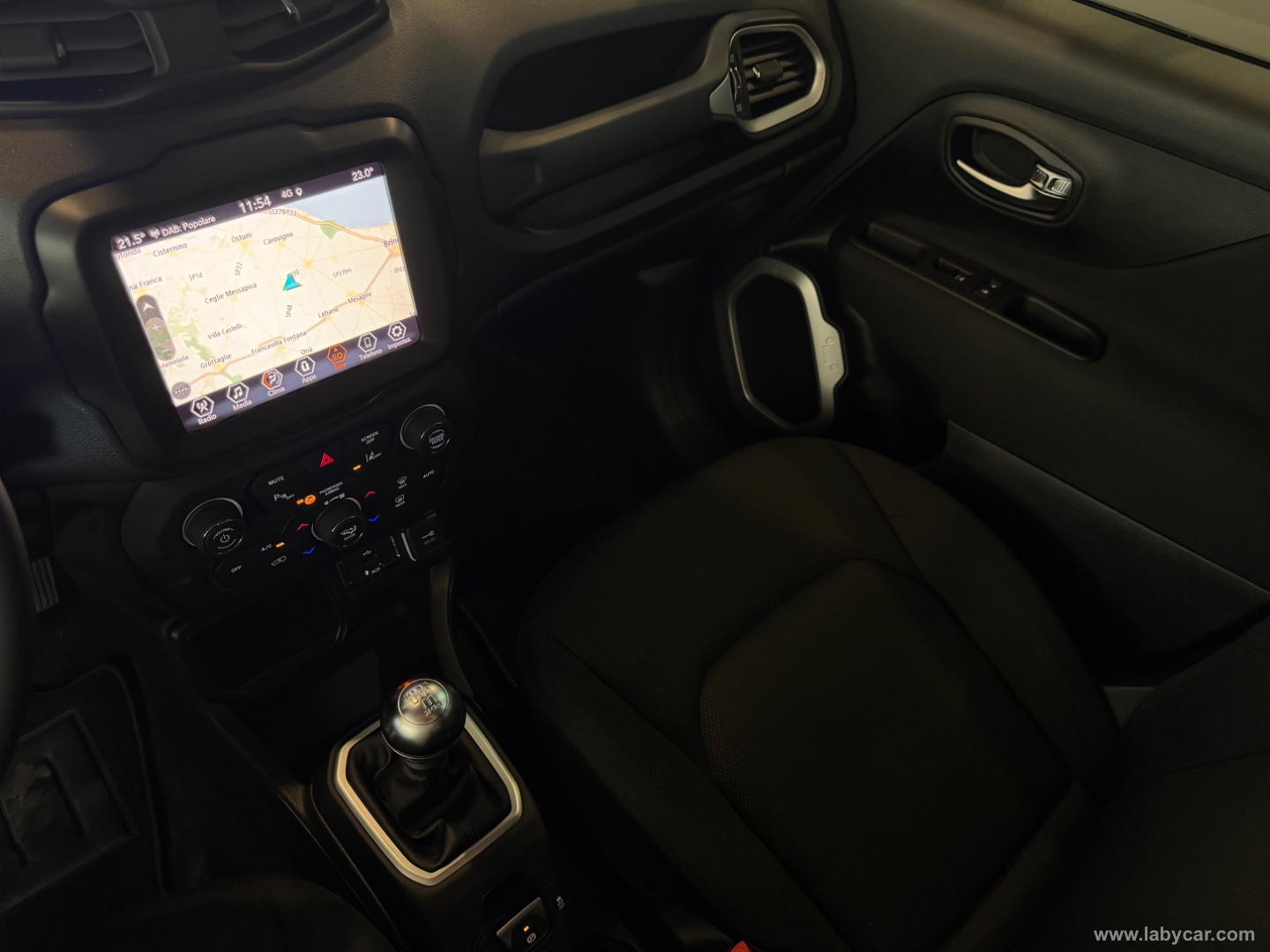 Renegade 1.6 Mjt 130 CV Business - immagine 11