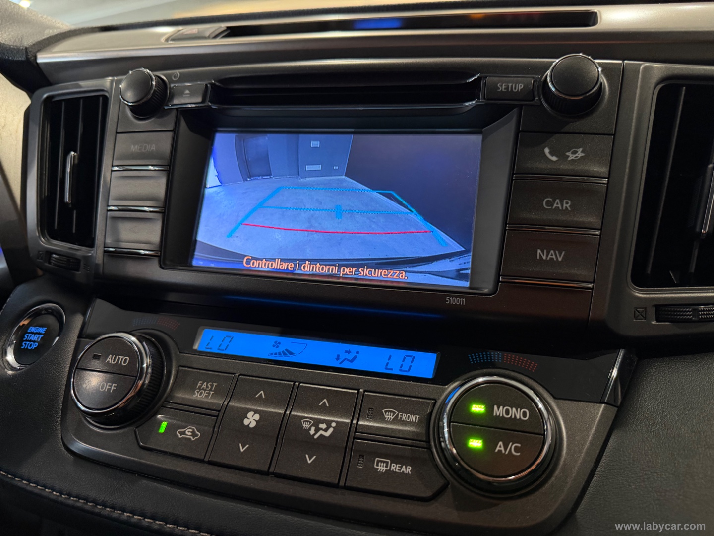 RAV4 2.0 D-4D 2WD - immagine 11