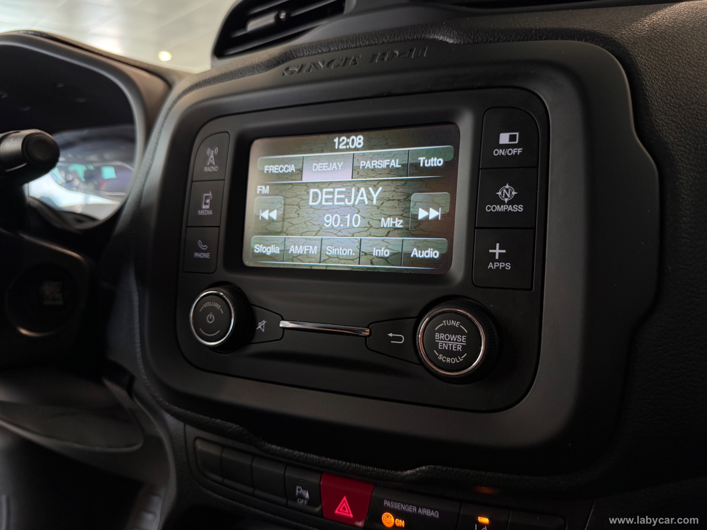 Renegade 1.6 Mjt 120CV Limited - immagine 11