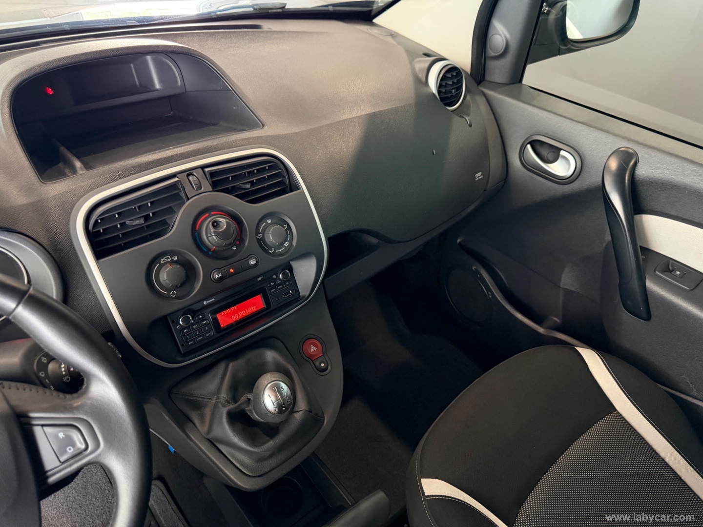 Kangoo 1.5 dCi 90 CV 5p. S&S Extrem - immagine 11