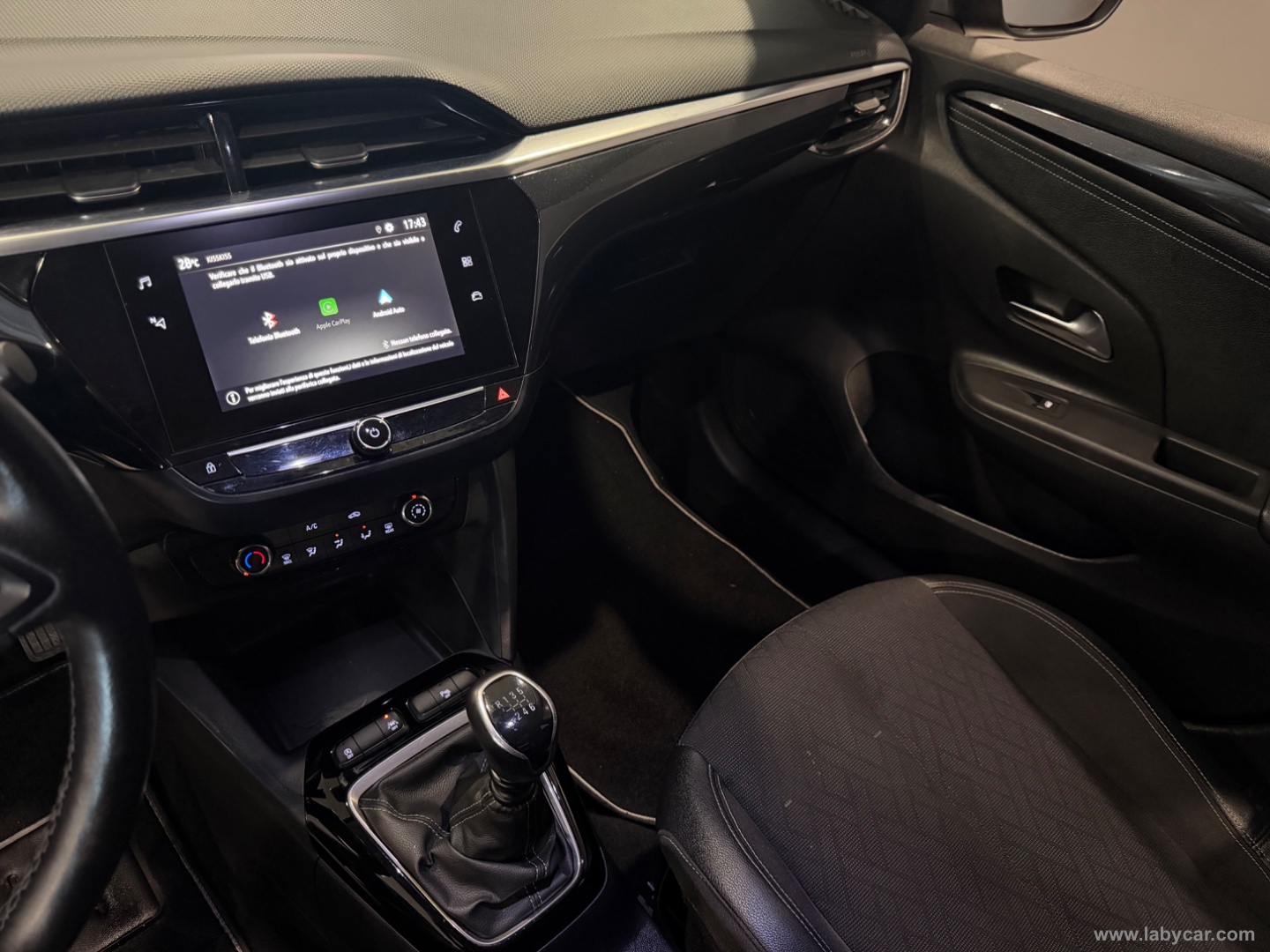Corsa 1.5 D 100 CV Elegance - immagine 11