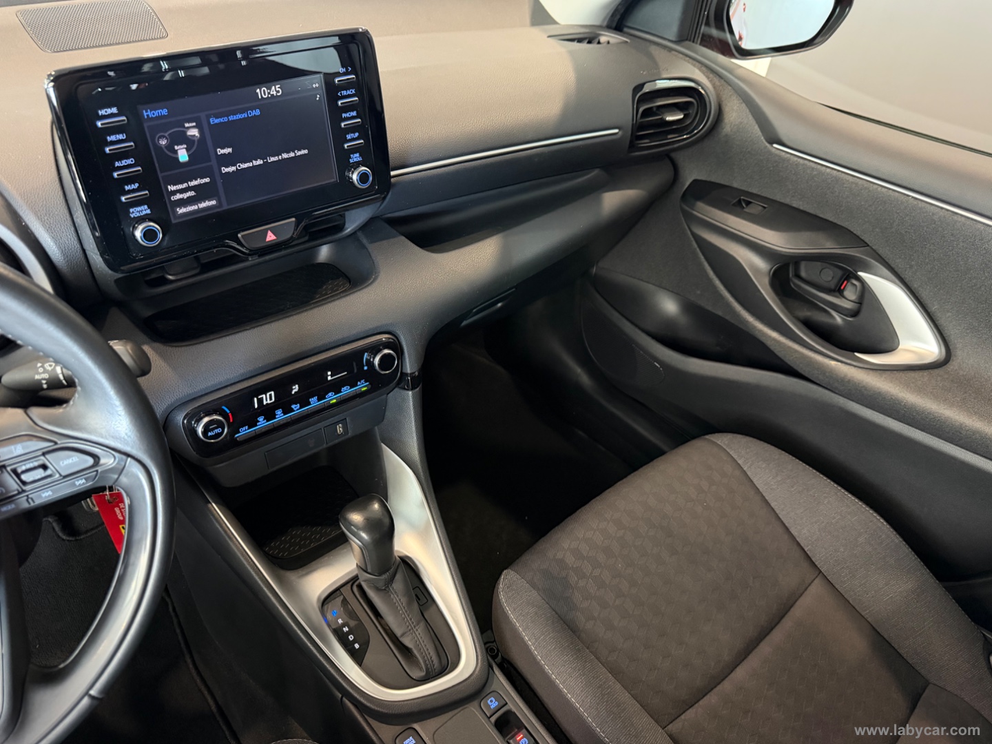 Yaris 1.5 Hybrid 5p. Trend - immagine 11