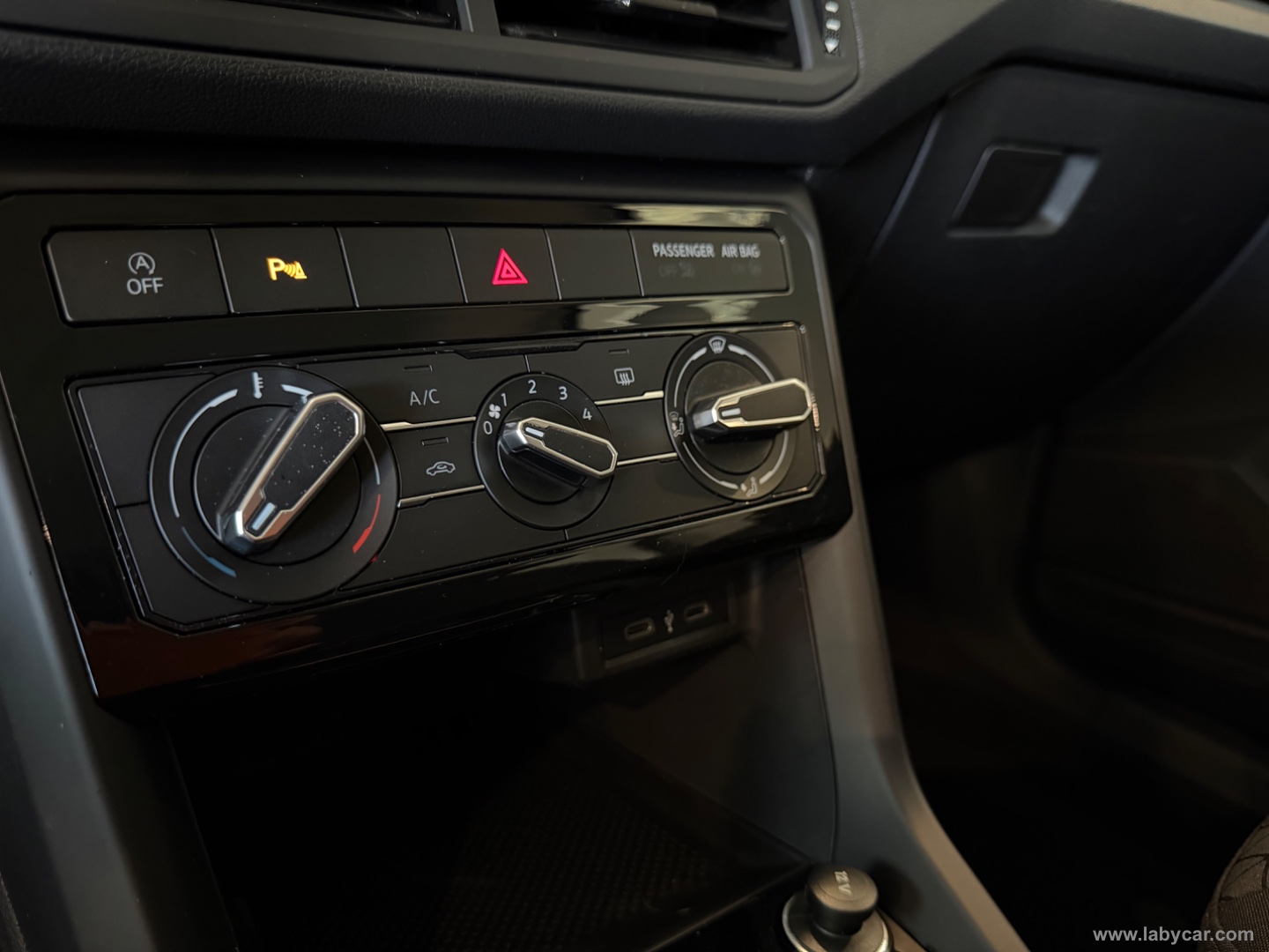 T-Cross 1.0 TSI Style BMT - immagine 11