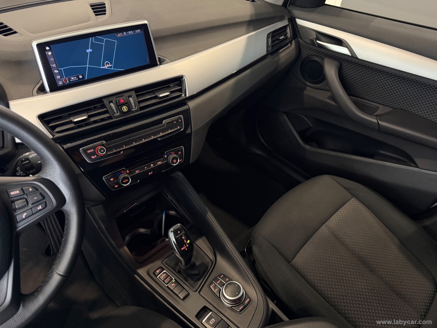 X1 sDrive16d Business Advantage - immagine 11