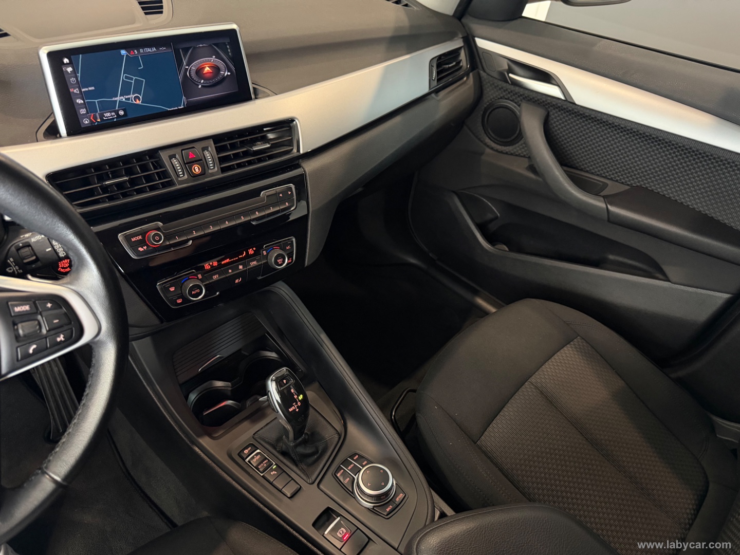 X1 sDrive18d Business Advantage - immagine 11