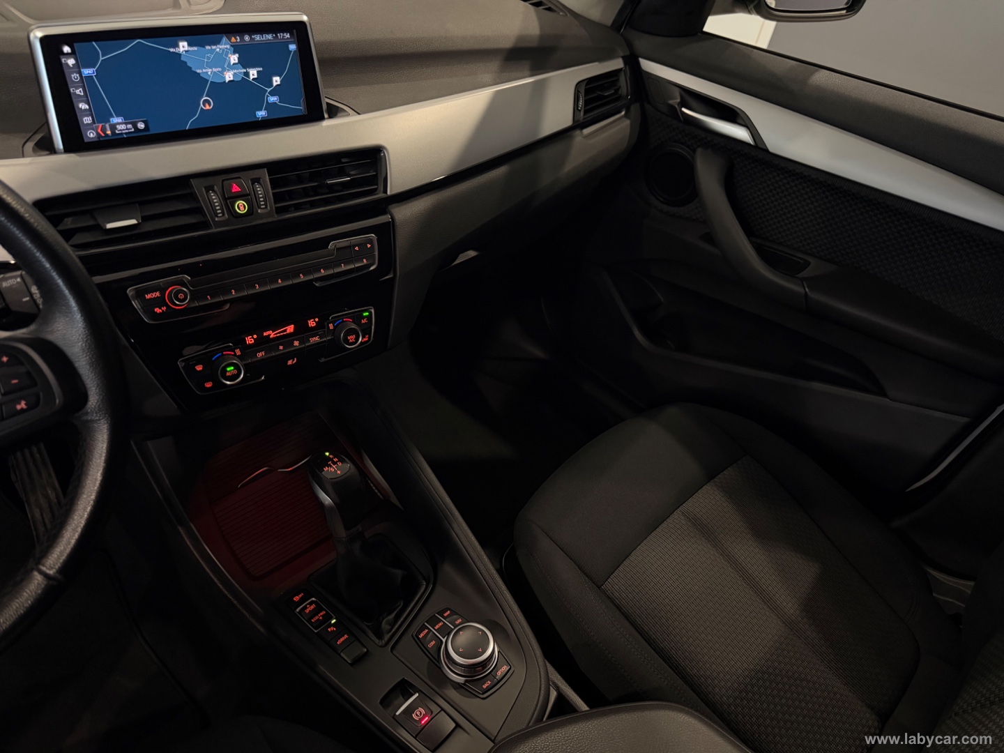 X1 xDrive25e Business Advantage - immagine 11