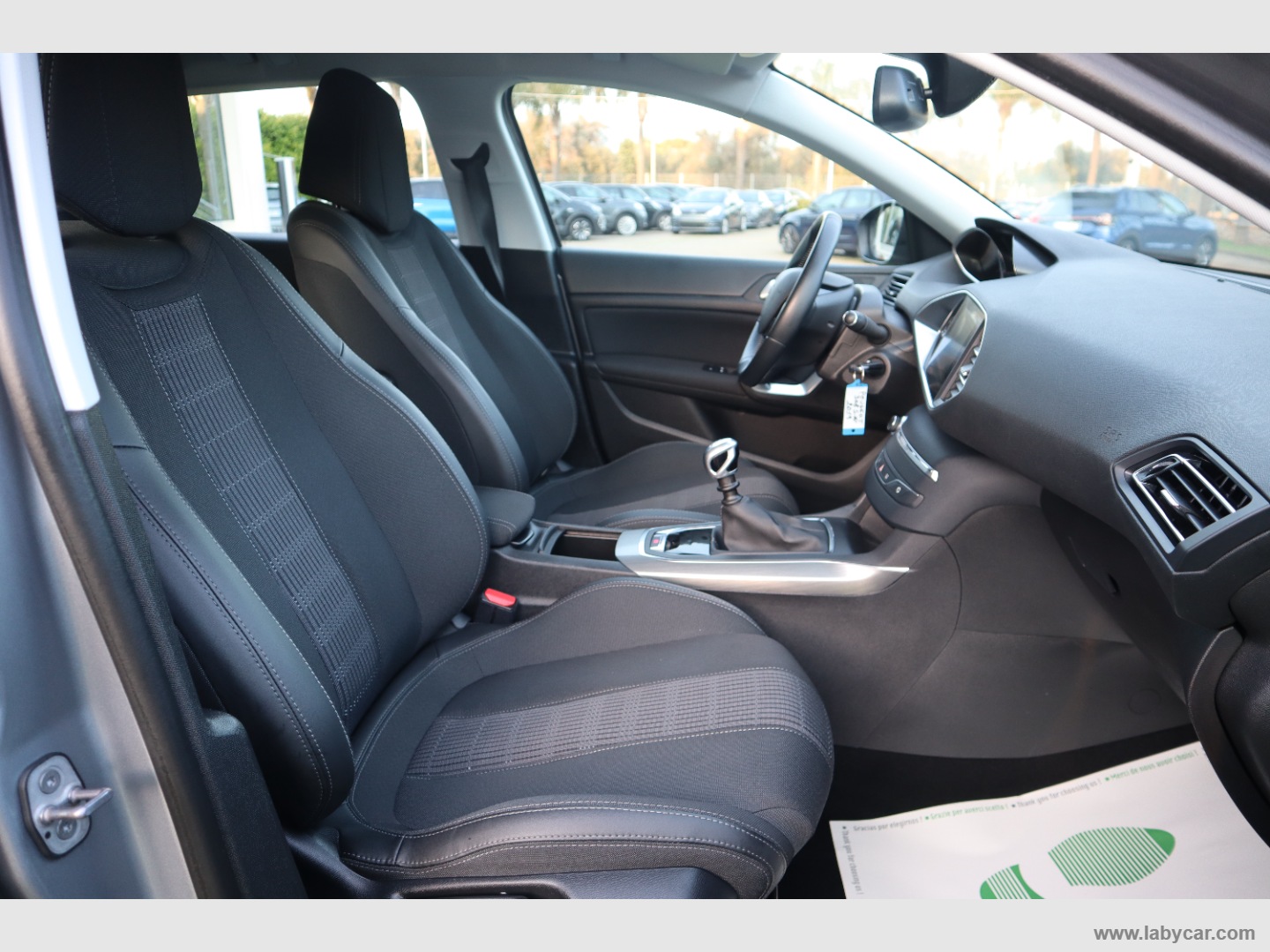 308 BlueHDi 130 S&S SW Allure - immagine 11