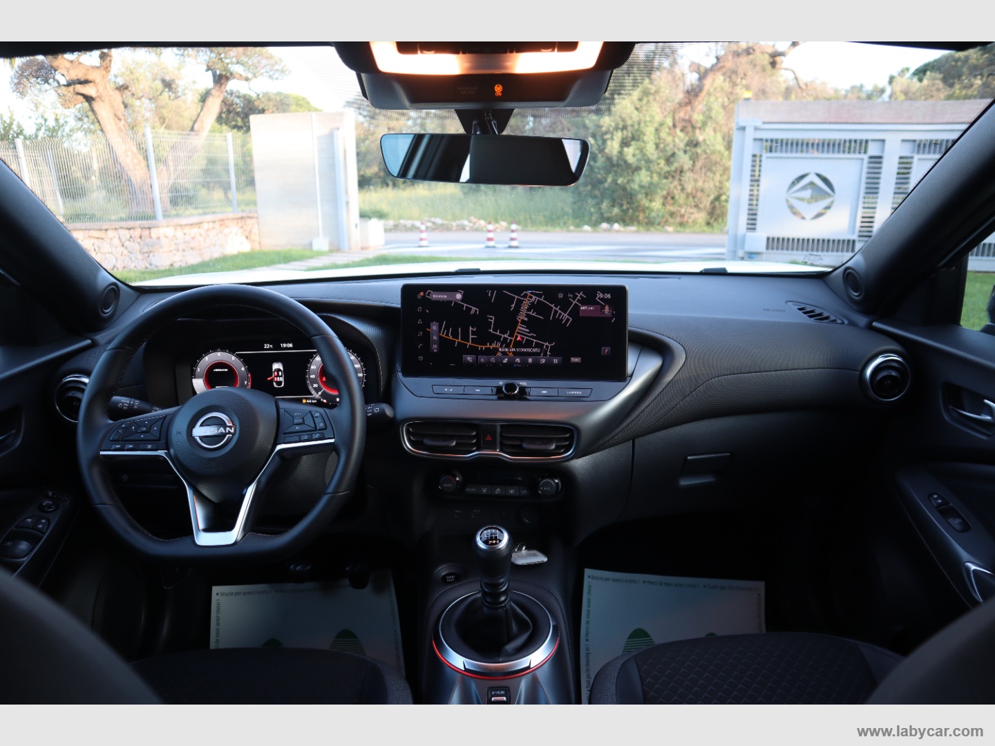 Juke 1.0 DIG-T 114 CV Tekna - immagine 11