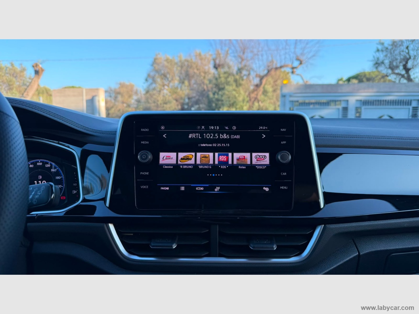 T-Roc 1.0 TSI R-Line - immagine 11
