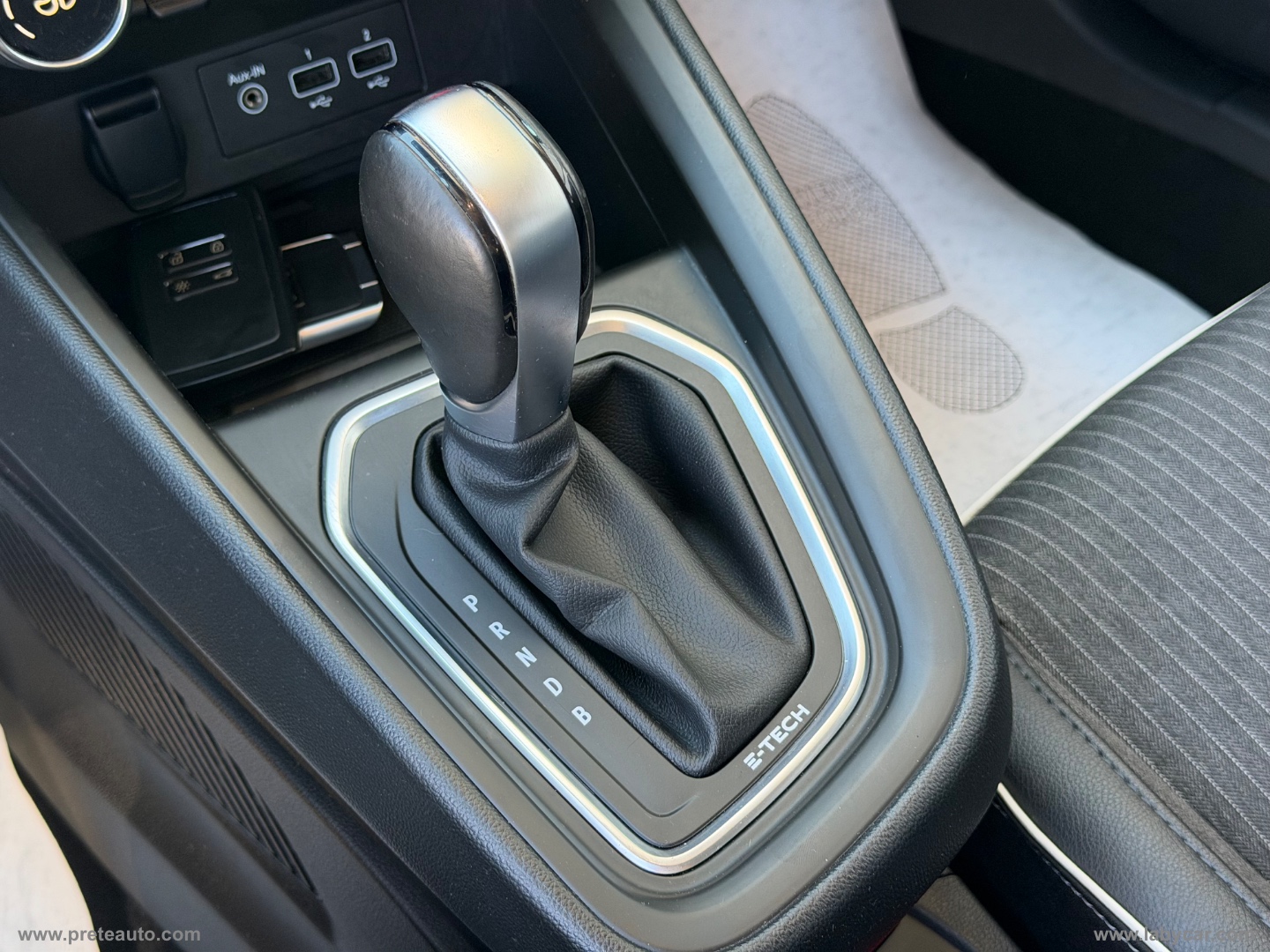 Clio Hybrid E-Tech 140 CV 5p. E-Tech - immagine 11