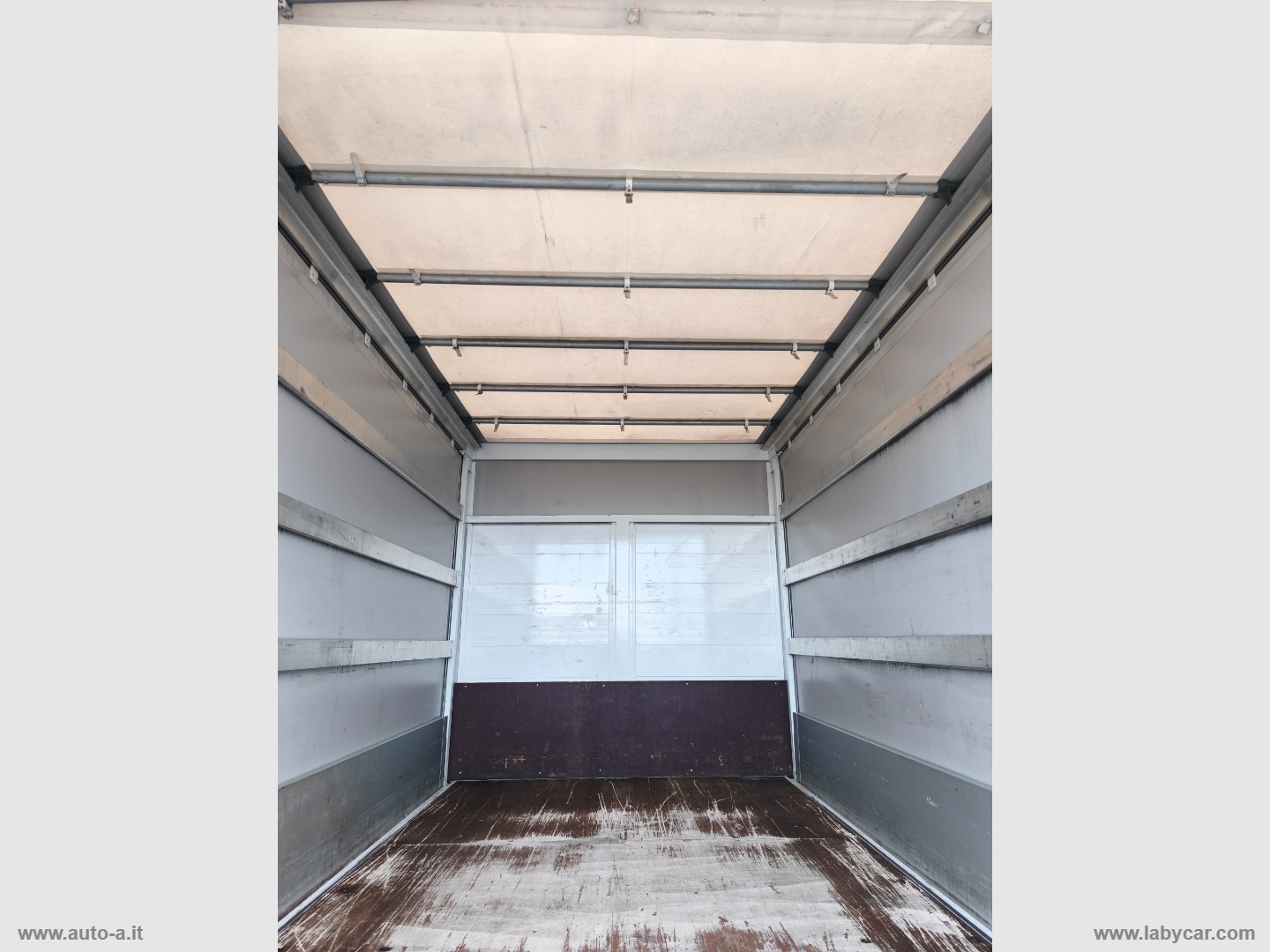 TRANSIT 2.0 TDCI 130 CV CENTINATO - immagine 11