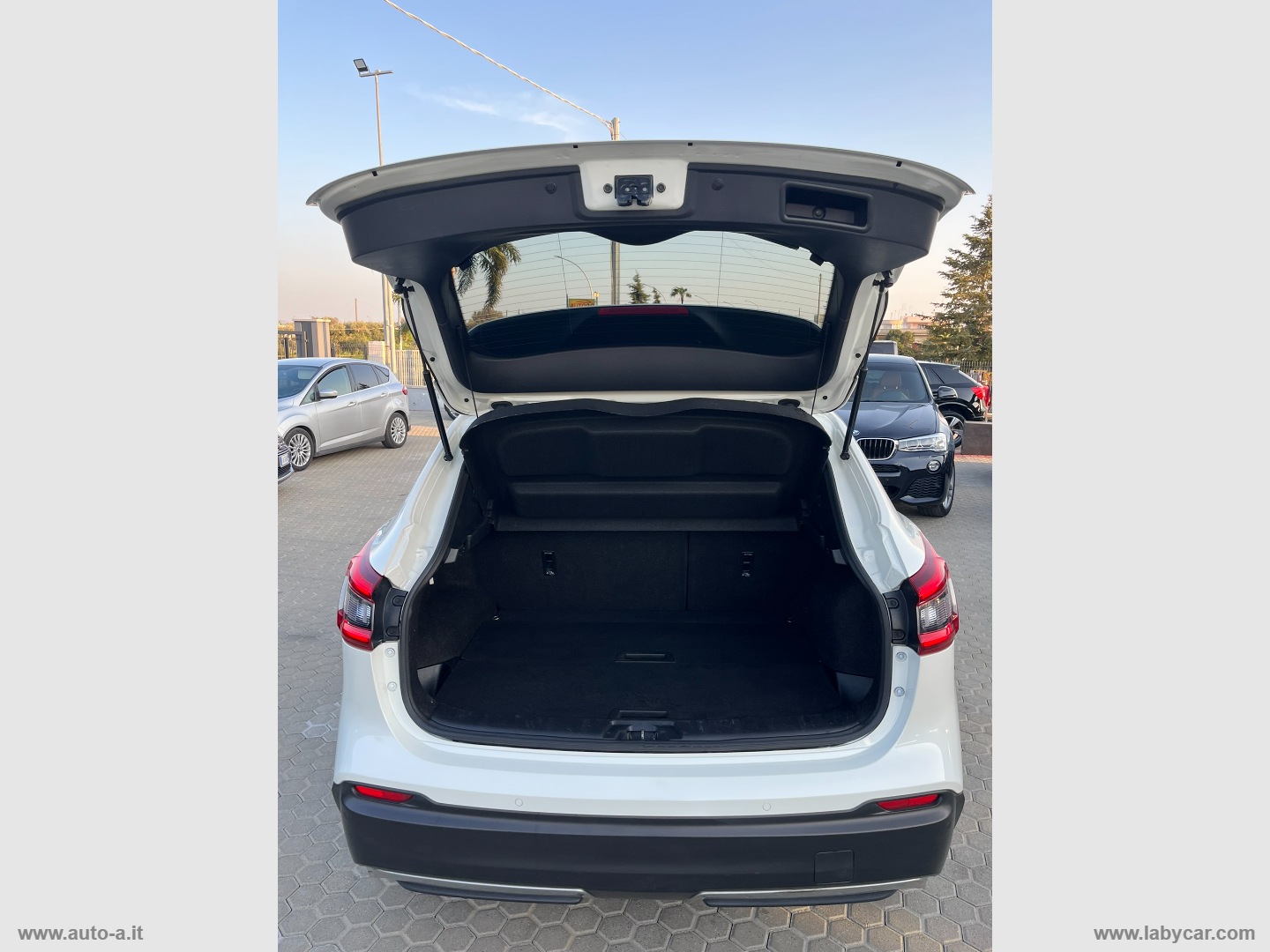 Qashqai 1.5 dCi 115 CV Tekna - immagine 11