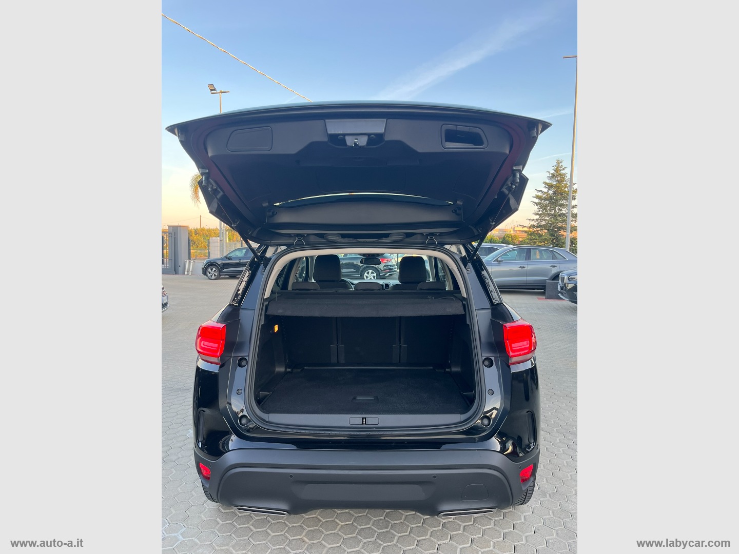 C5 Aircross BlueHDi 130 S&S Shine - immagine 11