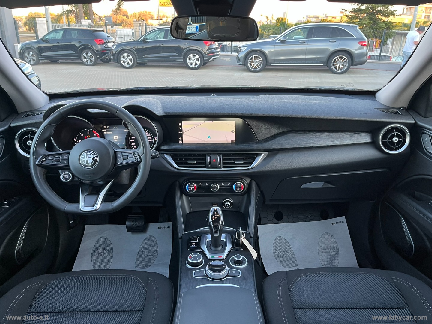 Stelvio 2.2 T.diesel 190 CV AT8 Q4 BUSINESS - immagine 11