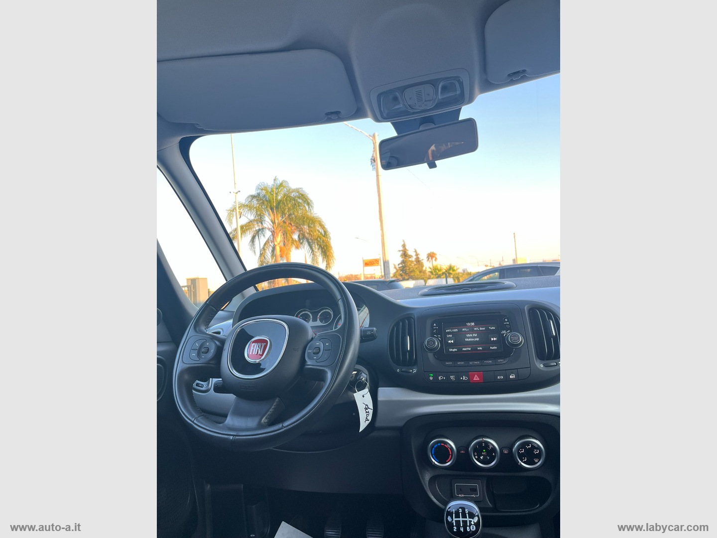 500L 1.4 95 CV Lounge - immagine 11