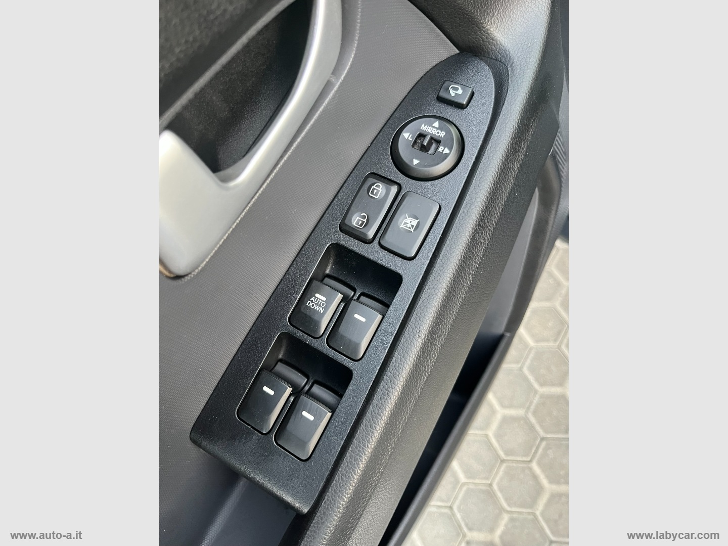 Sportage 1.7 CRDI 2WD Cool - immagine 11