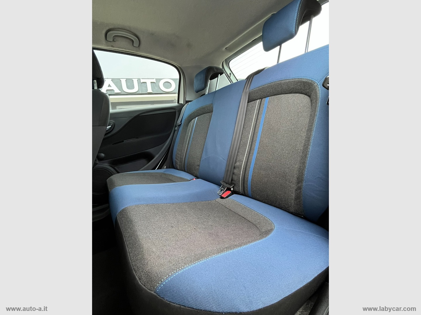 Punto 1.3 MJT II 16V 5p. Easy - immagine 11