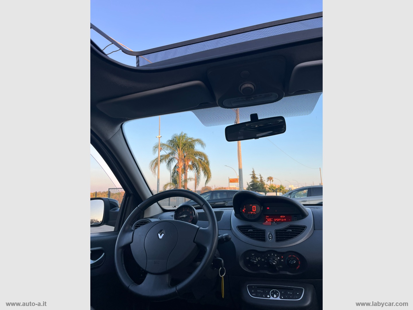Twingo 1.2 Dynamique TETTO APRIBILE - immagine 11