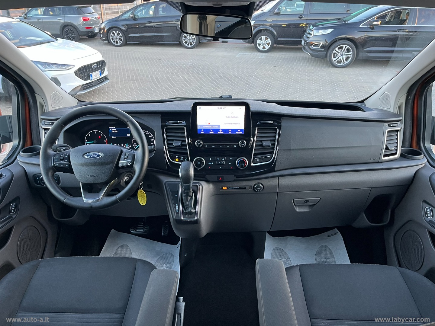 TRANSIT CUSTOM 2.0 TDCI 170 CV TITANIUM 5 POSTI - immagine 11