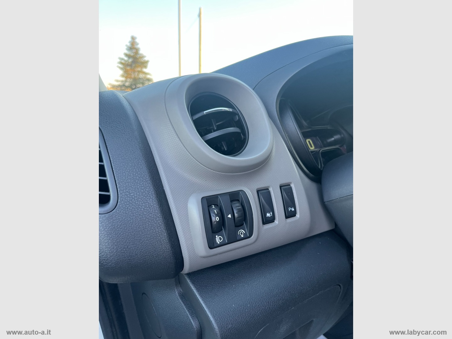 Trafic 1.6 dCi 125CV S&S Furgone 3 POSTI - immagine 11