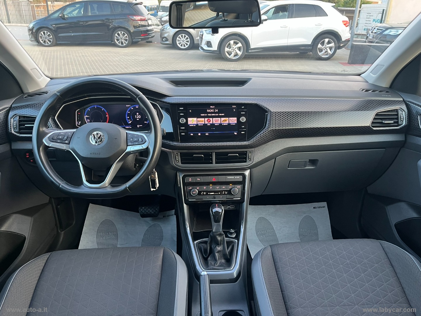 T-Cross 1.6 TDI DSG Advanced BMT - immagine 11