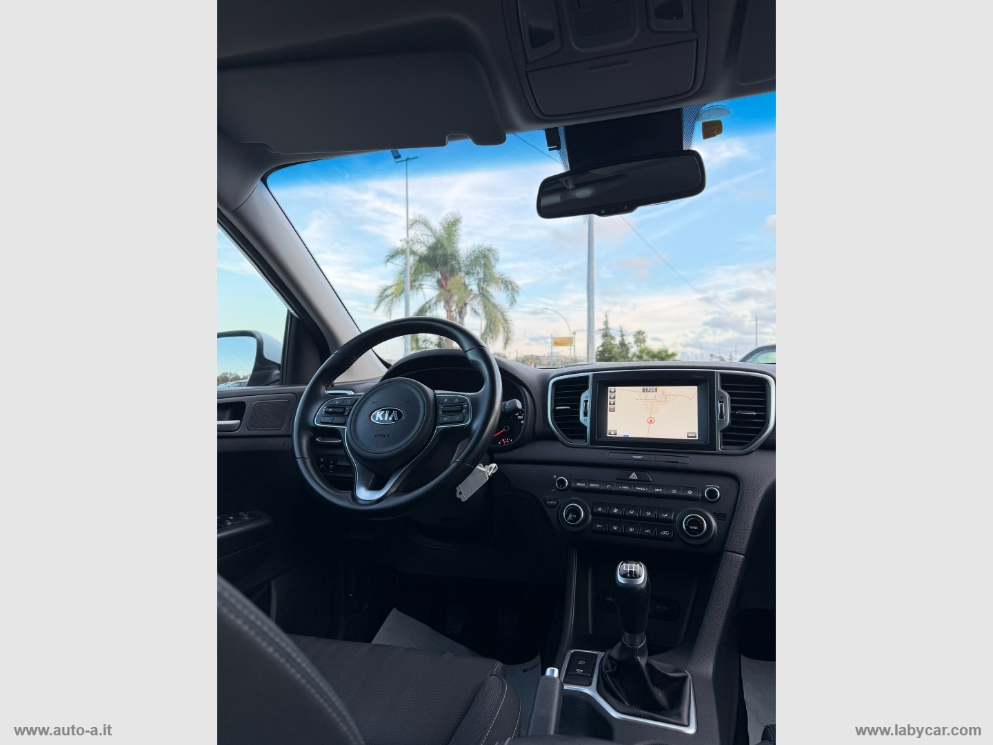 Sportage 1.7 CRDI 2WD Style - immagine 11