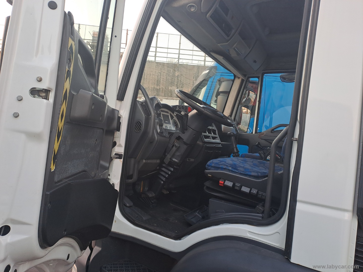 EUROCARGO 150E28 RIBALTABILE - immagine 11