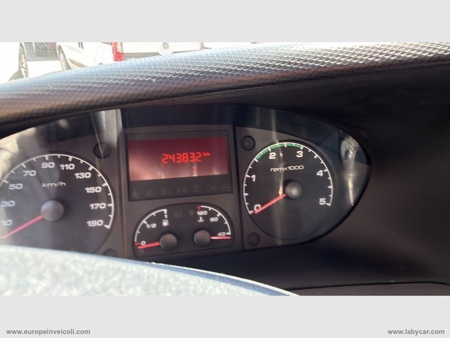 DAILY 35C15 MOTORE 3.000 - 170 CAVALLI - immagine 11