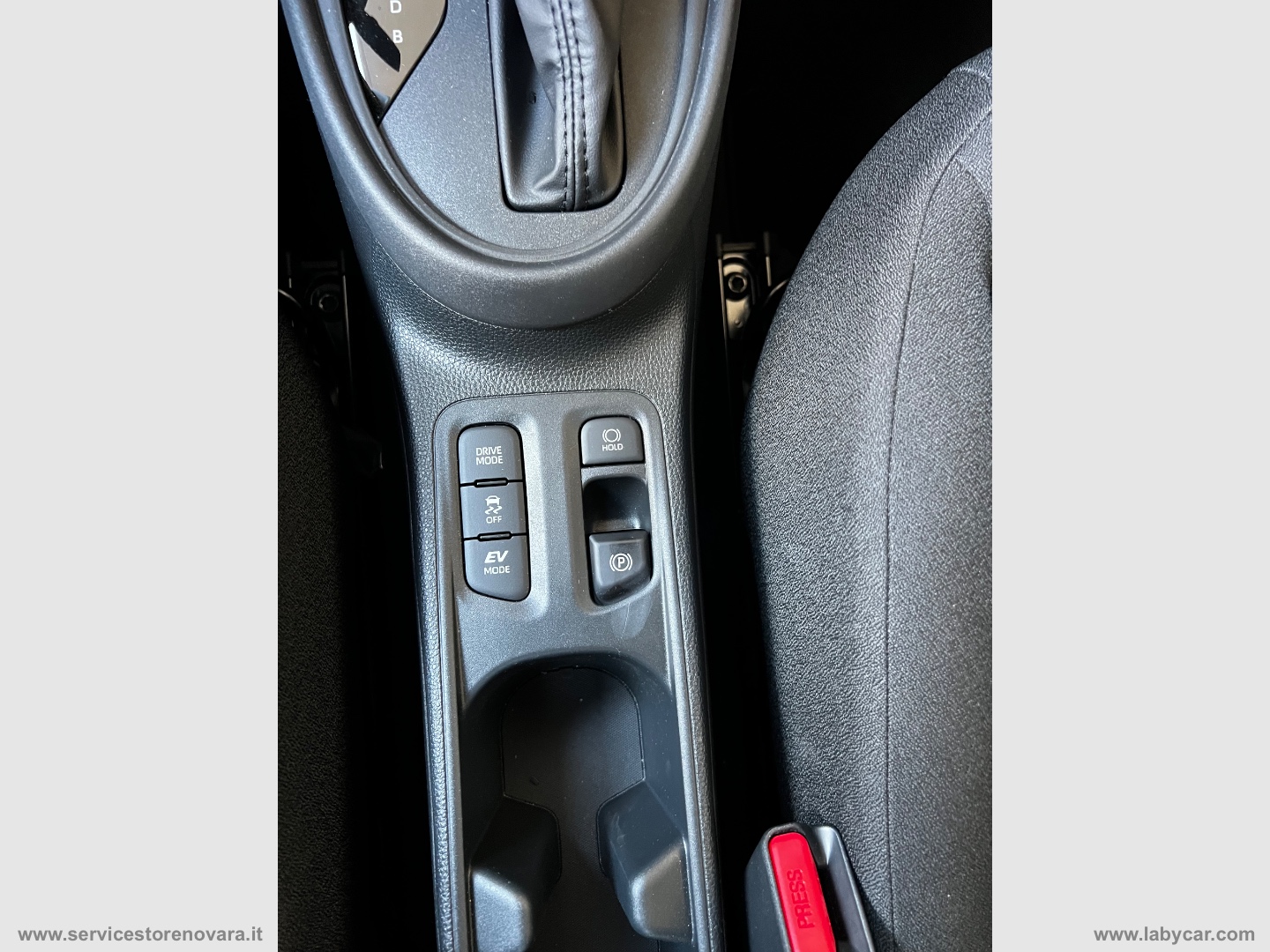 Aygo X 1.5 Hybrid 115 CV 5p. FULL HYBRID IN PRONTA CONSEGNA - immagine 11