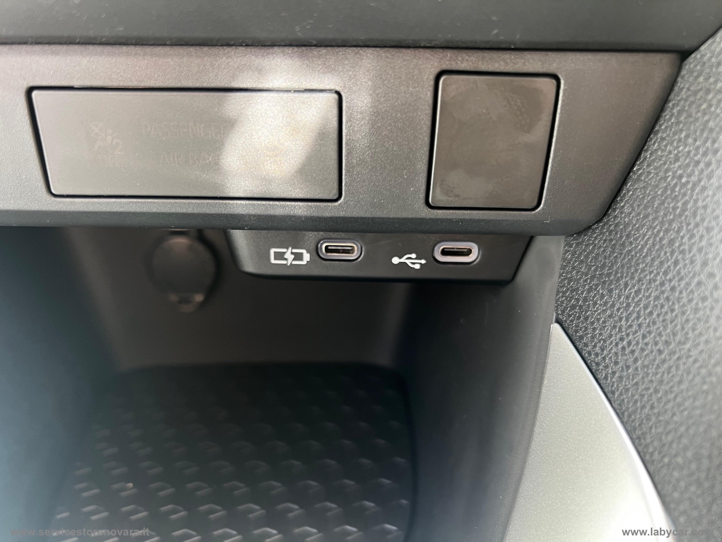 Yaris 1.5 Hybrid 5p. Yaris KM0 IN PRONTA CONSEGNA - immagine 11