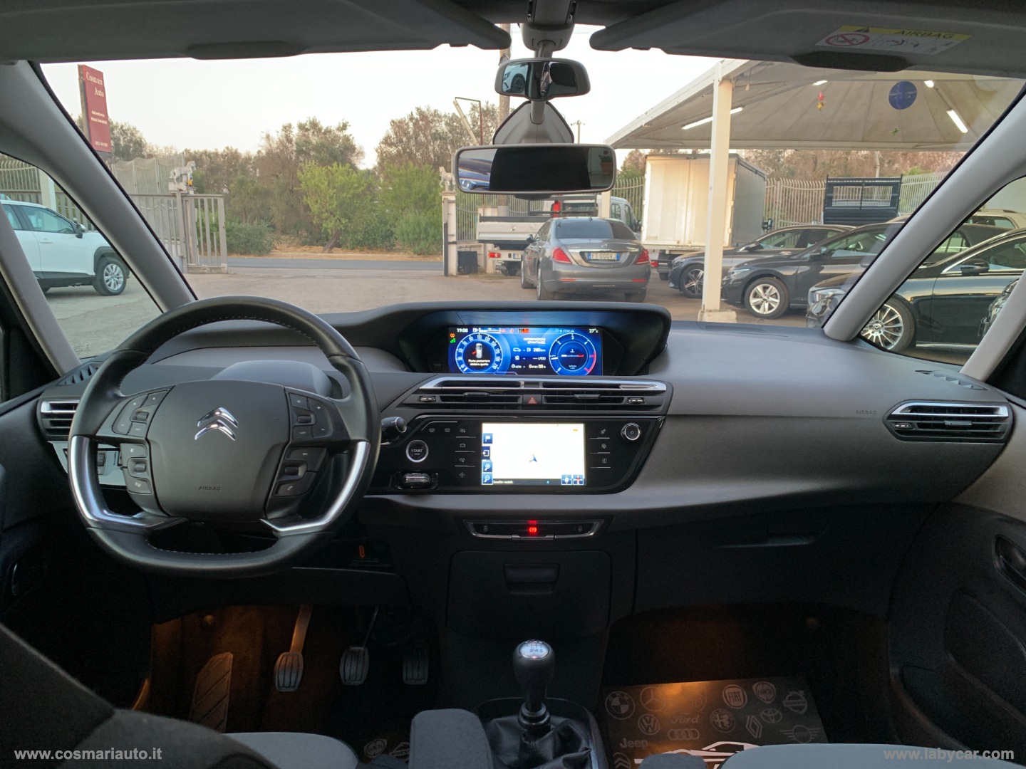 Grand C4 Picasso 1.6 e-HDi 115 Seduction - immagine 11