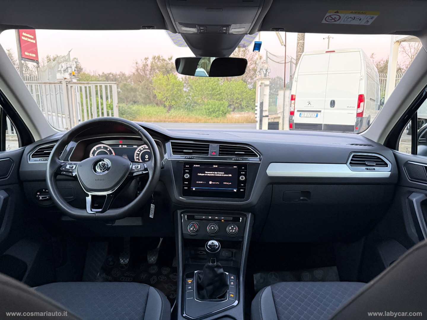 Tiguan 1.6 TDI R LINE EXTERIOR PACK - immagine 11