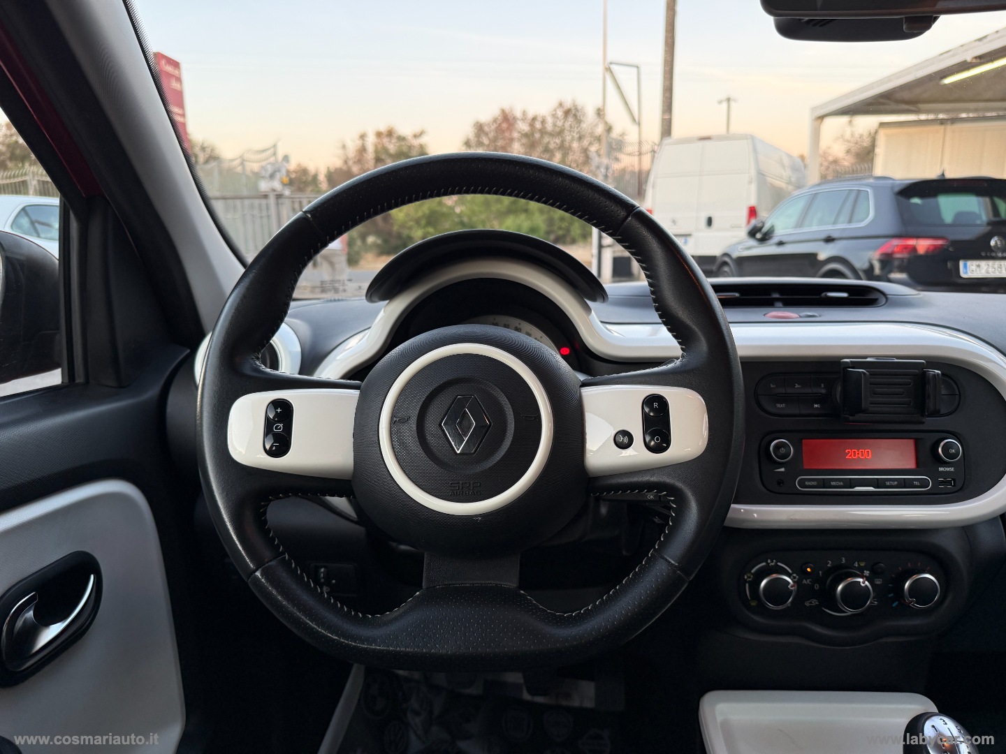 Twingo SCe Zen - immagine 11