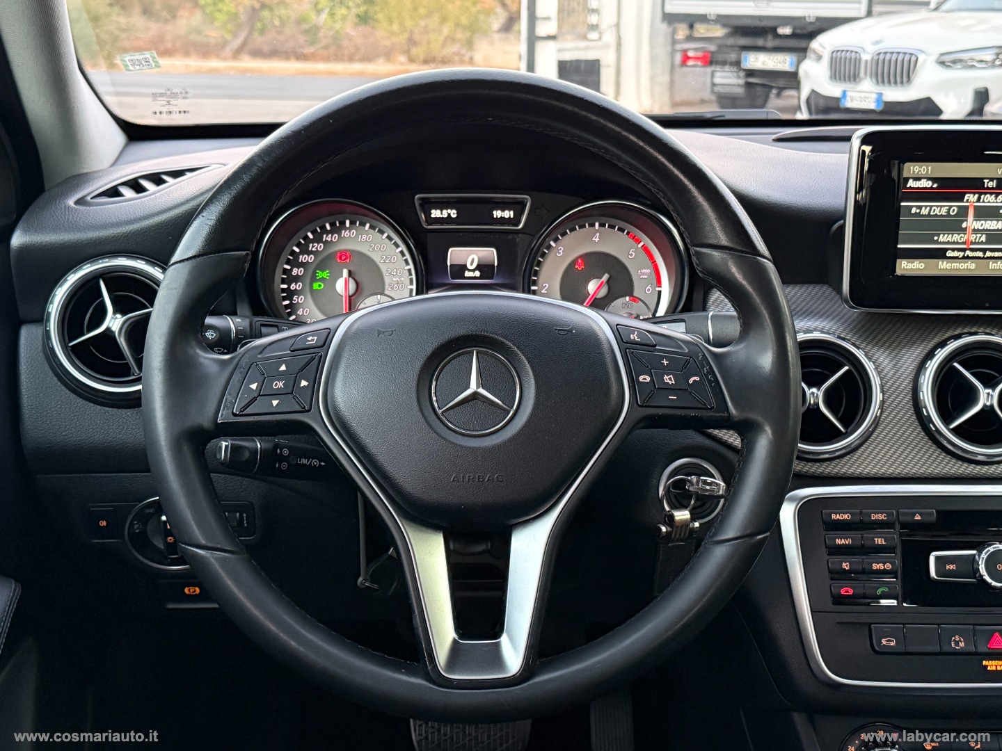 GLA 200 CDI Automatic 4Matic Sport - immagine 11