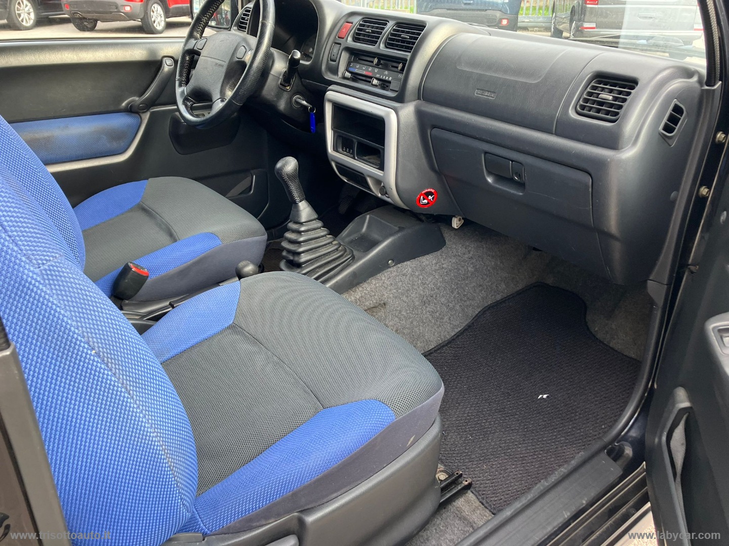 Jimny 1.3 4WD JLX GANCIO TRAINO - immagine 11