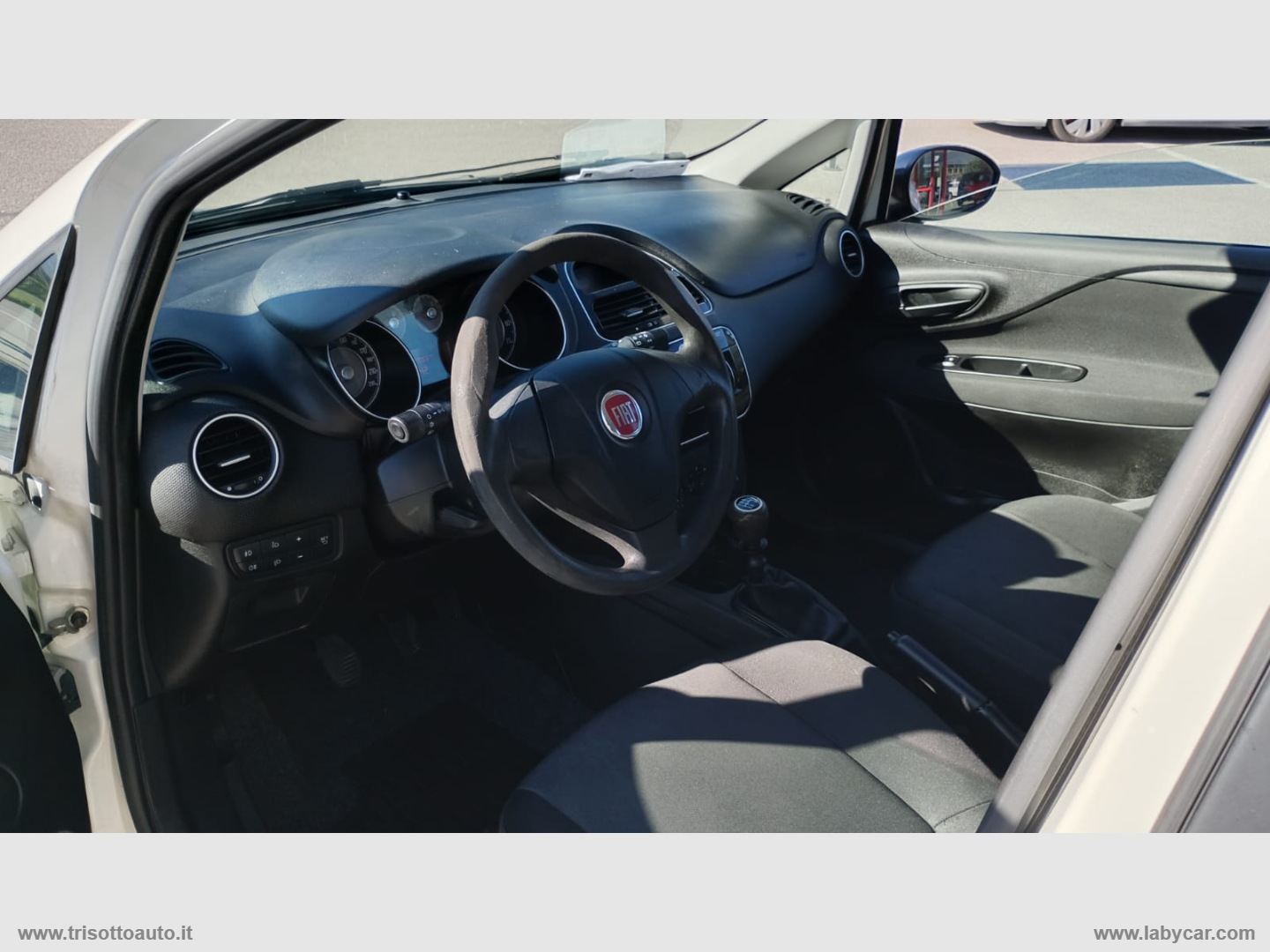 Punto 1.2 8V 5p. Young - immagine 11