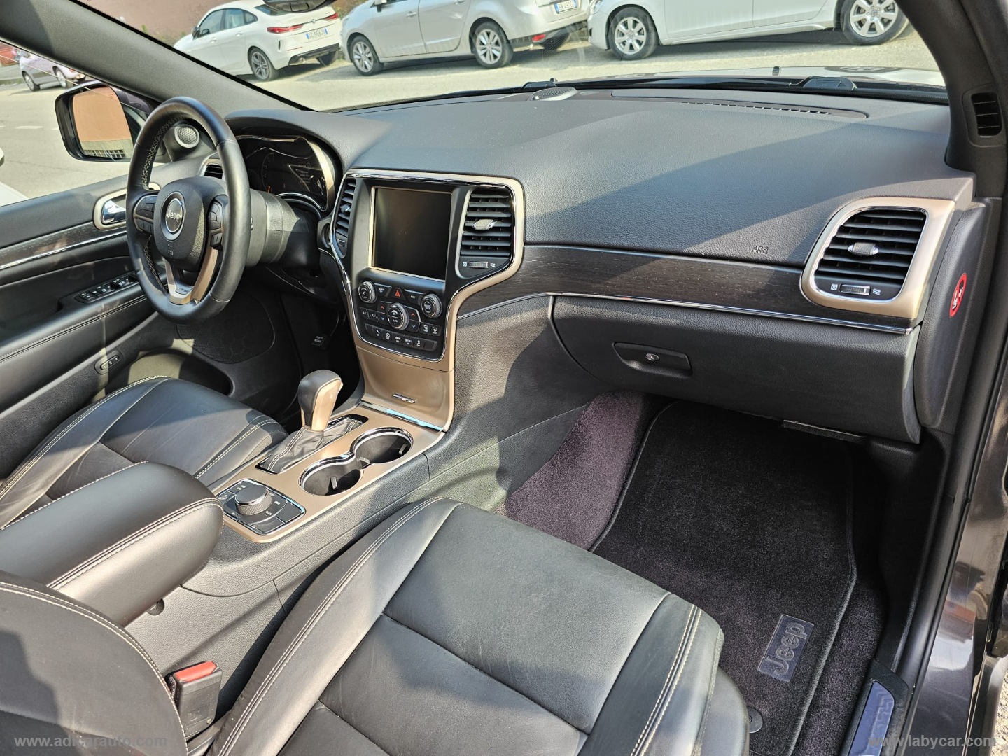 Gr. Cherokee 3.0 V6 CRD 250 MJT II Limited - immagine 11