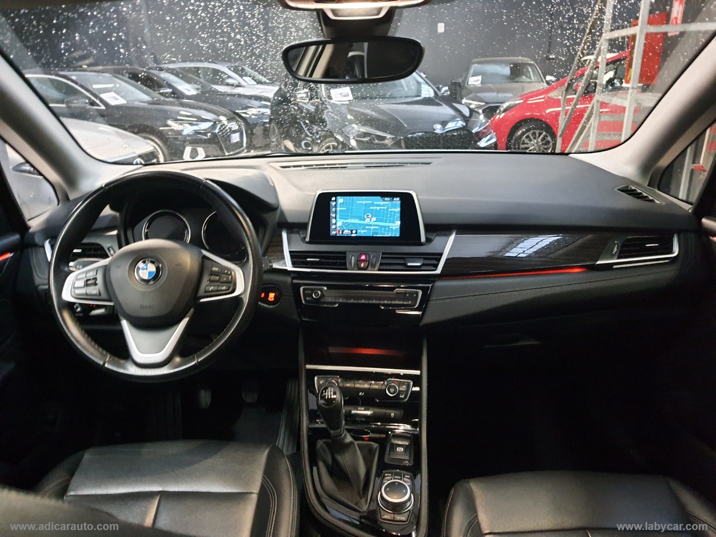 216d Active Tourer Luxury - immagine 11
