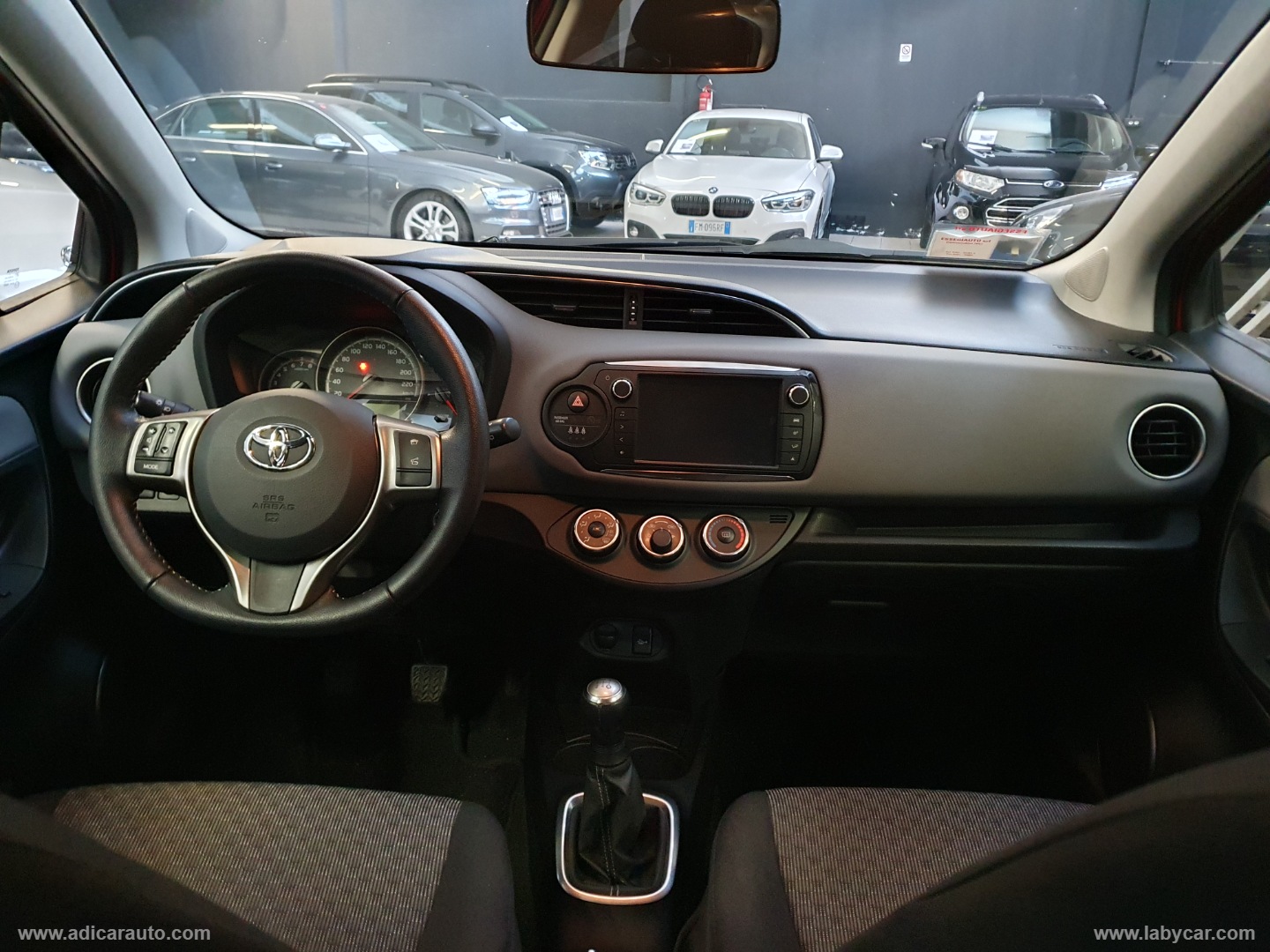 Yaris 1.0 5p. - immagine 11