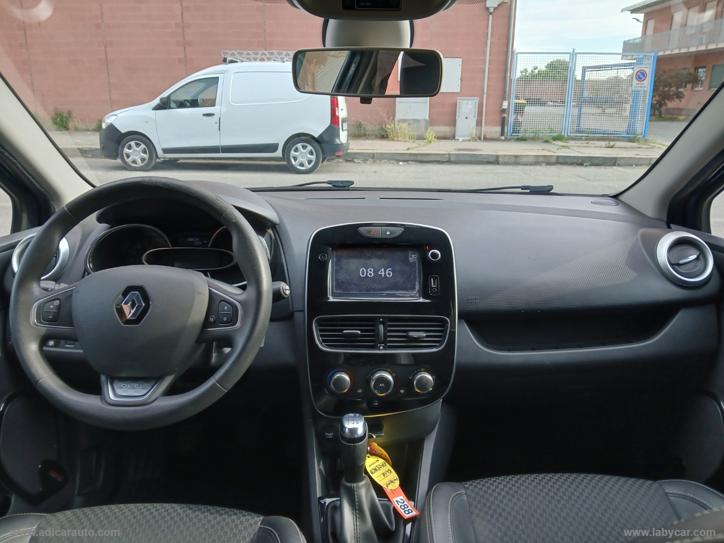 Clio TCe 12V 90 GPL S&S 5p. Energy Duel - immagine 11