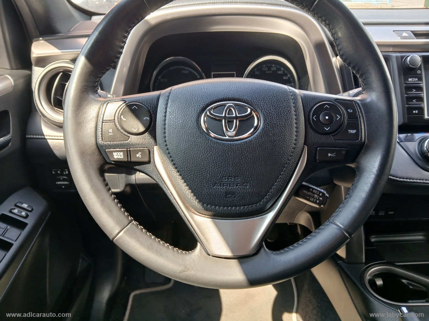 RAV4 2.5 Hybrid 2WD - immagine 11