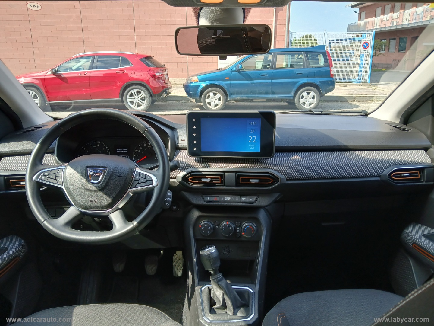 Sandero Stepway 1.0 TCe ECO-G Comfort - immagine 11
