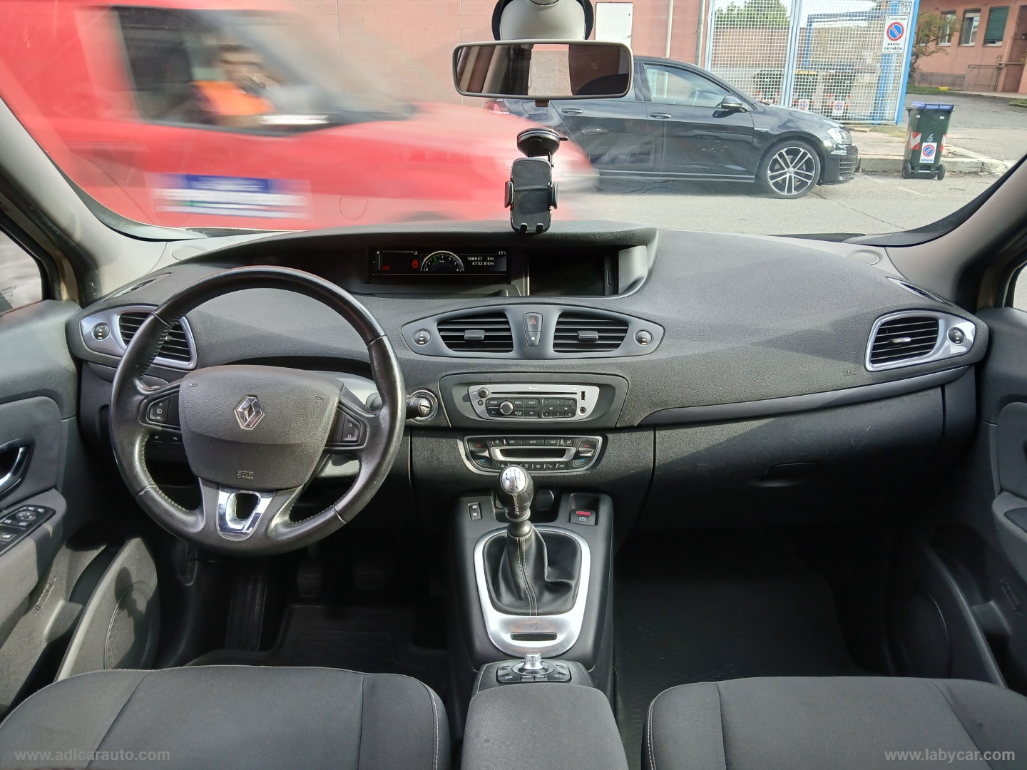 Scénic XMod 1.5 dCi 110 CV Limited - immagine 11