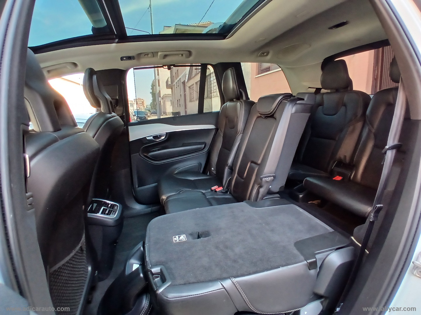 XC90 D5 AWD Geartr. 7 posti Inscription - immagine 11