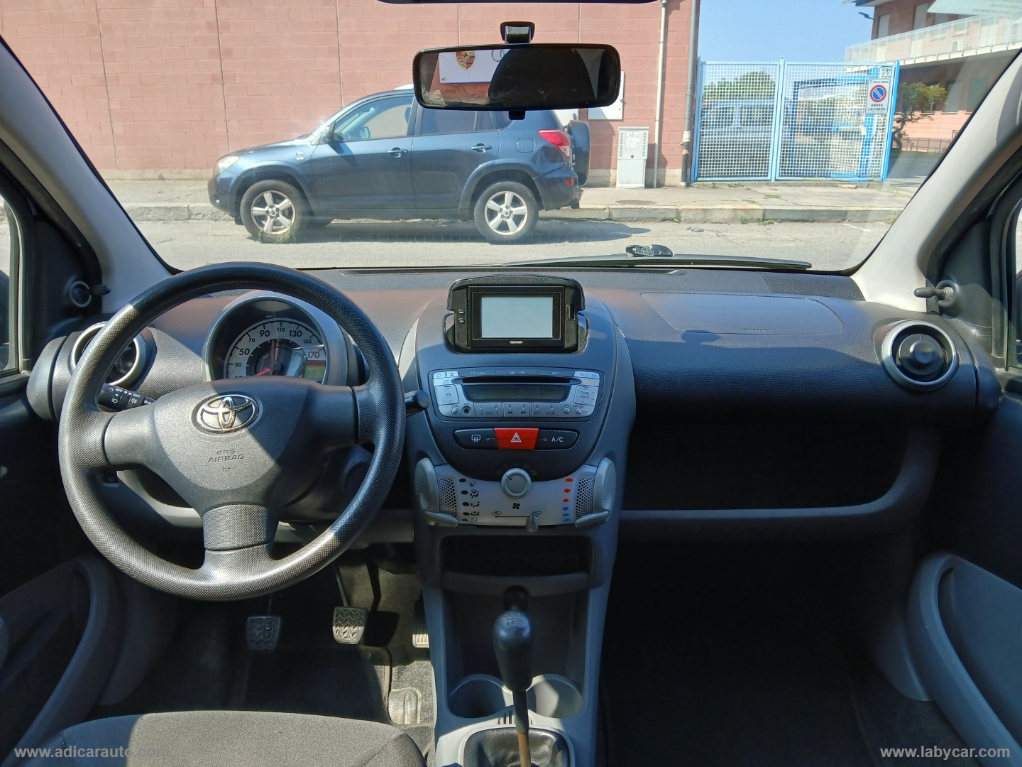 Aygo 1.0 VVT-i 5p. Connect - immagine 11