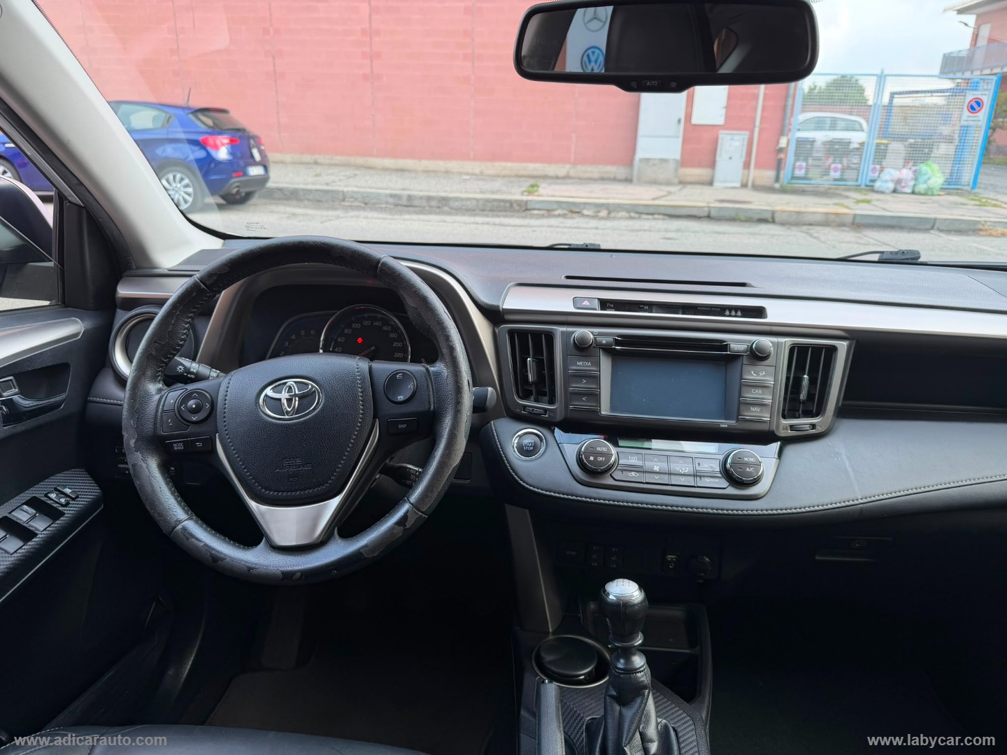 RAV4 2.0 D-4D 4WD - immagine 11