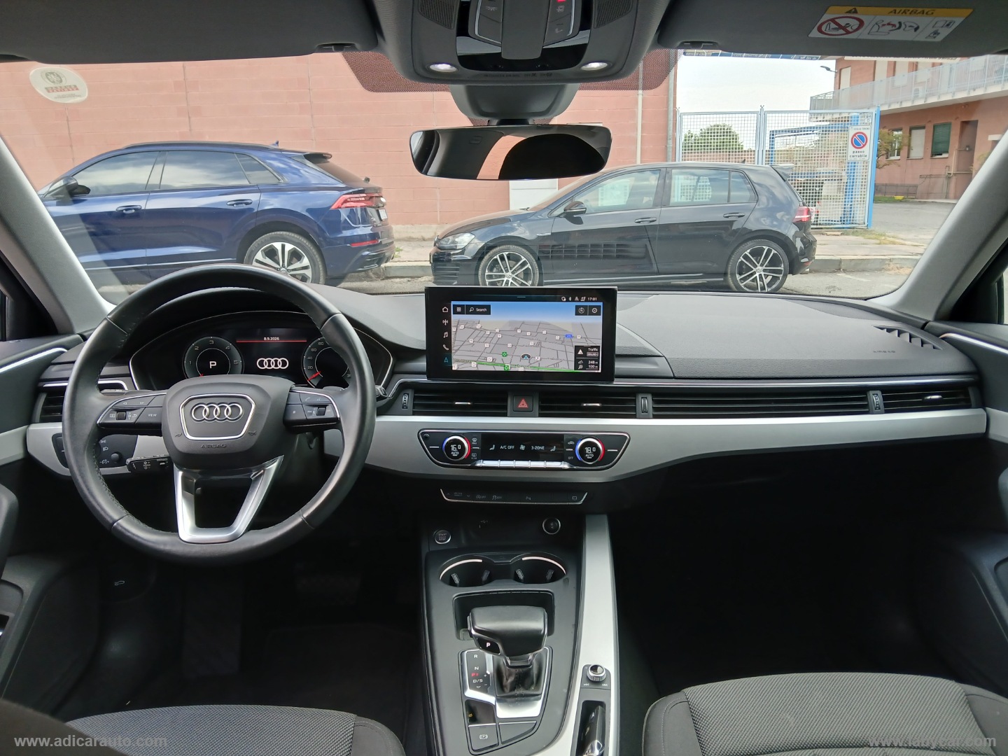 A4 Avant 30 TDI/136CV S tr. Business Adv - immagine 11